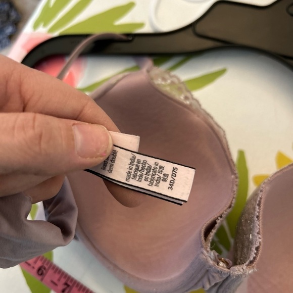 Victoria's Secret 34D mauve, pink and silver, wired padded push-up bra - Picture 3 of 6